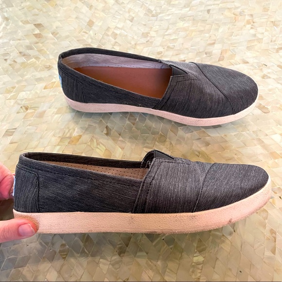 Toms Heathered Blue Slip Ons - Picture 2 of 8